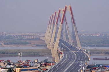 Vì sao Bộ Tài chính - Giao thông “quyết” thu phí cao tốc vốn ngân sách?