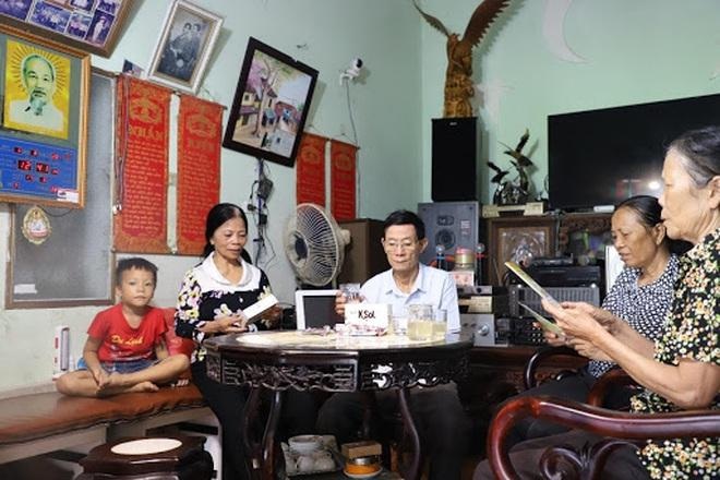 Người đàn ông bị ung thư vòm họng đã tìm lại được giọng hát - 2