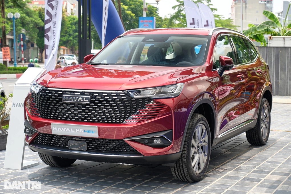 Loạt xe nhập khẩu giảm giá cả trăm triệu đồng trong tháng 11 - 2 Loạt xe nhập khẩu giảm giá cả trăm triệu đồng trong tháng 11 - 2