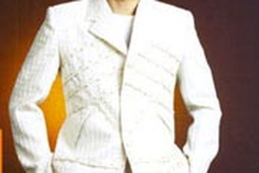 Đan Trường phá kỷ lục của Quang Dũng?