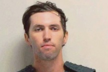 Nghi phạm ám sát nhà hoạt động Mỹ Charlie Kirk không hợp tác điều tra