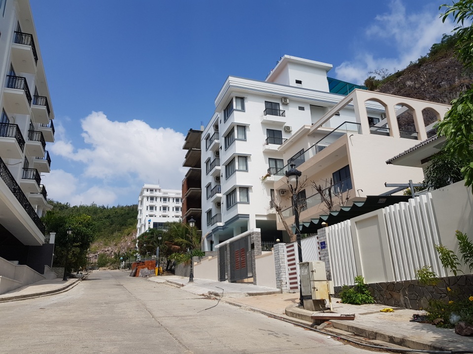 Biệt thự xây sai quy hoạch tại dự án Ocean View Nha Trang đã hoàn thiện - 3 Biệt thự xây sai quy hoạch tại dự án Ocean View Nha Trang đã hoàn thiện - 3