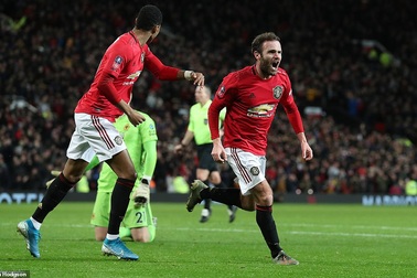Manchester United vào vòng 4 FA Cup nhờ bàn thắng của Mata