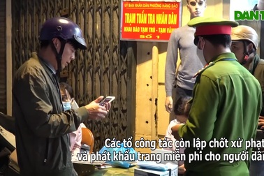Hà Nội xử phạt nghiêm người không đeo khẩu vào phố đi bộ