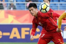 Đình Trọng "đặt cửa" Argentina giành 3 điểm trước Iceland