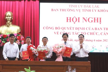 14 lãnh đạo chủ chốt của tỉnh Đắk Lắk nghỉ hưu sớm