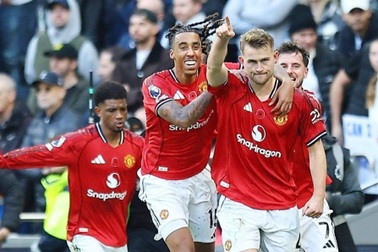 HLV Amorim chỉ ra điều đáng lo của Man Utd khi "hút chết" trước Tottenham