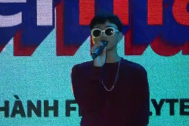 Phía sau một cô gái - Soobin Hoàng Sơn