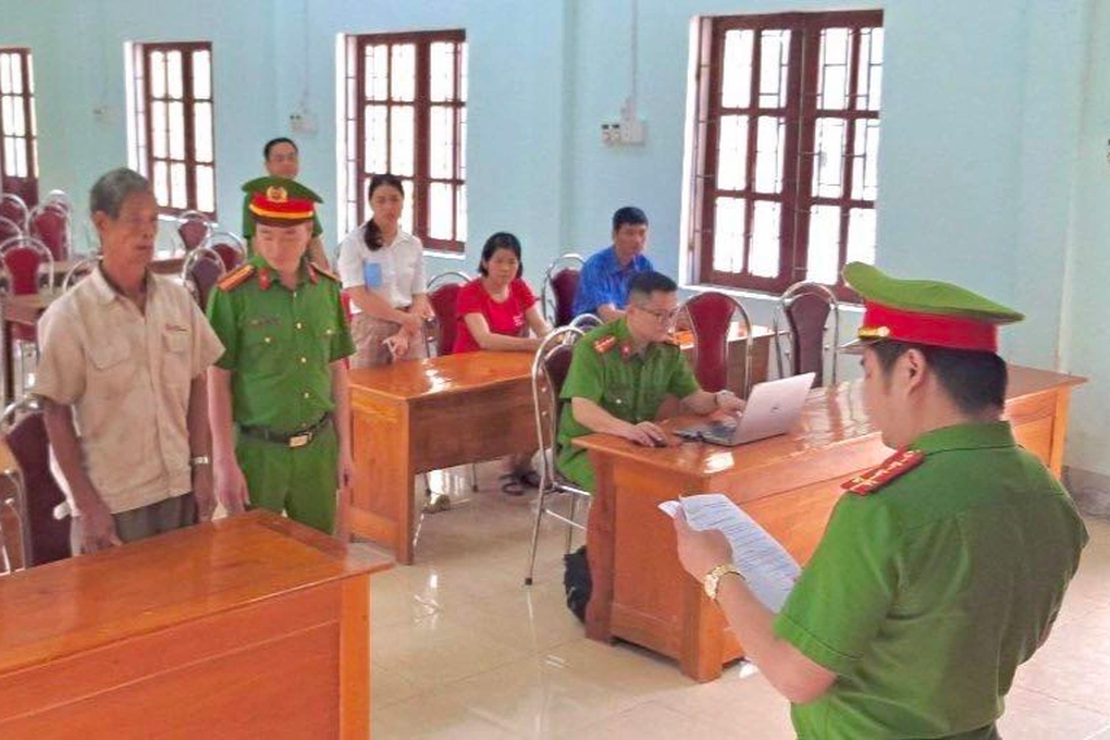Cậu ruột cầm điếu cày đánh cháu chấn thương sọ não - 1 Cậu ruột cầm điếu cày đánh cháu chấn thương sọ não - 1