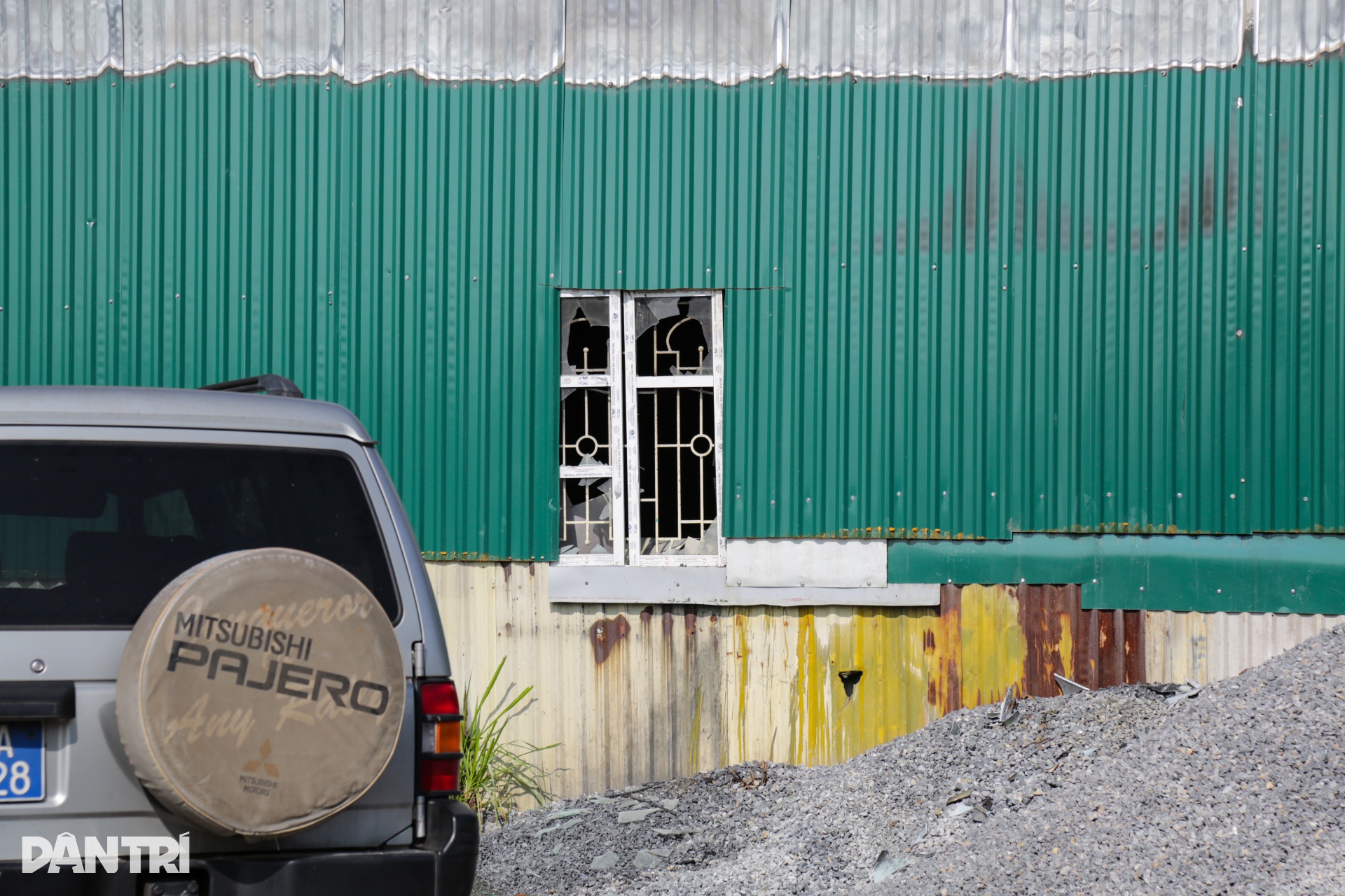 Hiện trường vụ cháy khiến cả gia đình 4 người tử vong ở Hà Nội - 6 Hiện trường vụ cháy khiến cả gia đình 4 người tử vong ở Hà Nội - 6