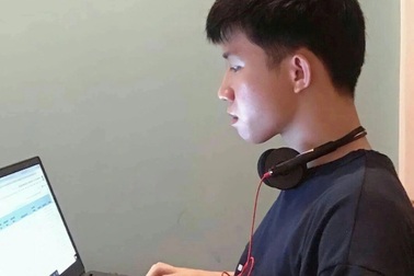 Nhu cầu trực tuyến tăng, nhân viên thương mại điện tử... "ngộp việc"