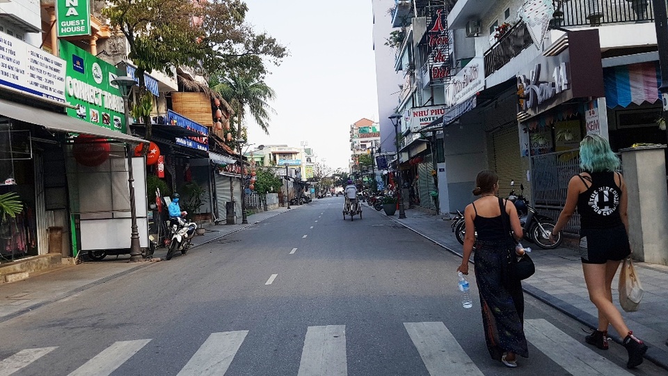 Mất việc, hướng dẫn viên chuyển nghề bán nước trái cây online kiếm sống - 3 Mất việc, hướng dẫn viên chuyển nghề bán nước trái cây online kiếm sống - 3