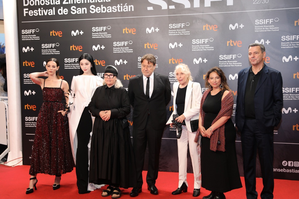 Fan Bingbing ធ្វើជាចៅក្រមនៃមហោស្រពភាពយន្តអន្តរជាតិ - ៥ Phạm Băng Băng làm giám khảo LHP quốc tế - 5