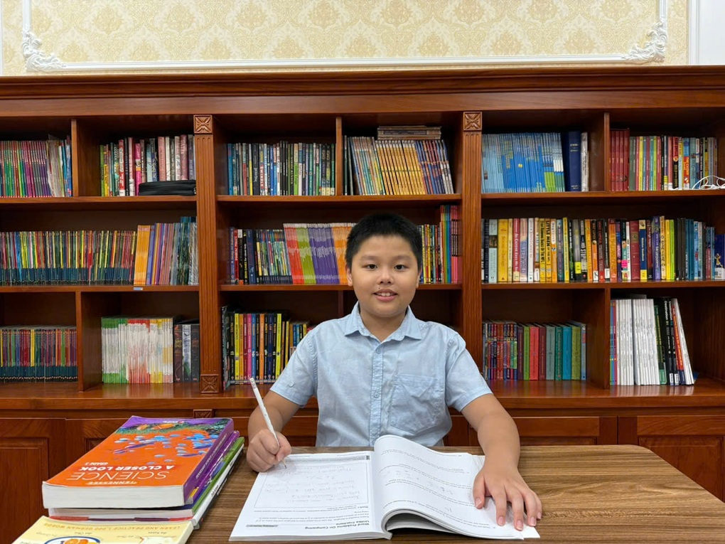 Anh em song sinh cùng giành giải quốc gia tiếng Anh TOEFL Challenge - 2 Anh em song sinh cùng giành giải quốc gia tiếng Anh TOEFL Challenge - 2