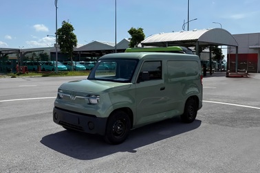 Xe tải điện VinFast EC Van chạy thử, liệu có thể thay thế được “Su cóc”?