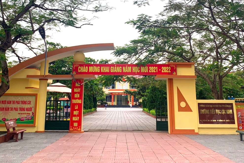Bất chấp chỉ đạo, nhà trường vẫn thu tiền tự nguyện để mua điều hòa, tivi - 1 Bất chấp chỉ đạo, nhà trường vẫn thu tiền tự nguyện để mua điều hòa, tivi - 1