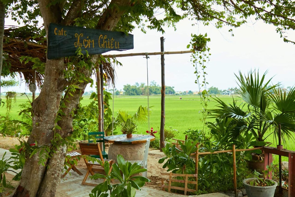 2 quán cà phê view cánh đồng bất tận, quanh năm thơm mùi lúa ở Hội An - 7 2 quán cà phê view cánh đồng bất tận, quanh năm thơm mùi lúa ở Hội An - 7