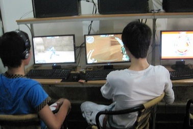 Hè đến teen lao mình vào mùa “độ game”