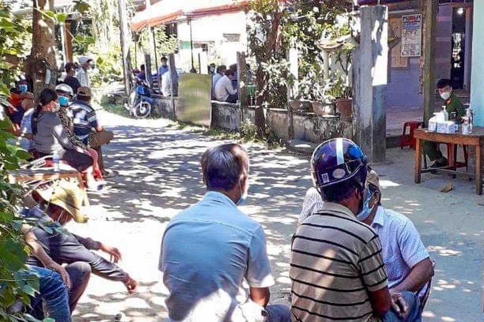 Nam thanh niên bất ngờ bị nhóm người đâm tử vong trong lúc cãi vã - 1 Nam thanh niên bất ngờ bị nhóm người đâm tử vong trong lúc cãi vã - 1