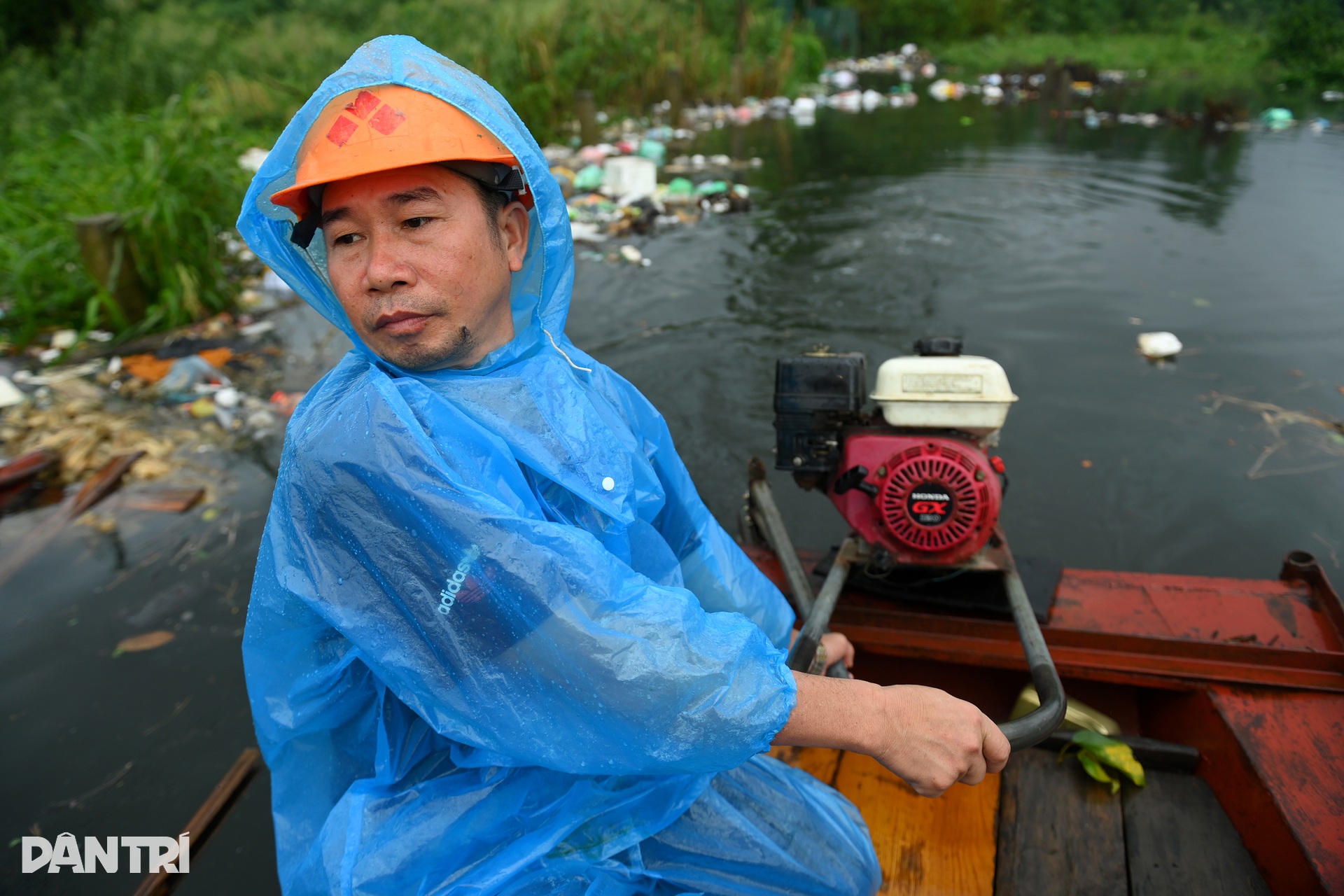 Nước sông Hồng lên cao, cô lập bãi giữa, ngập trắng hoa màu - 9