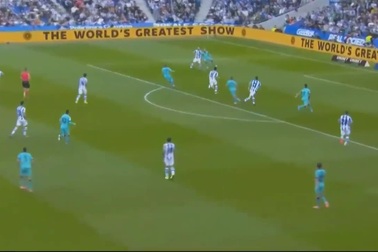 Hòa thất vọng Sociedad, Barcelona có nguy cơ mất ngôi đầu bảng