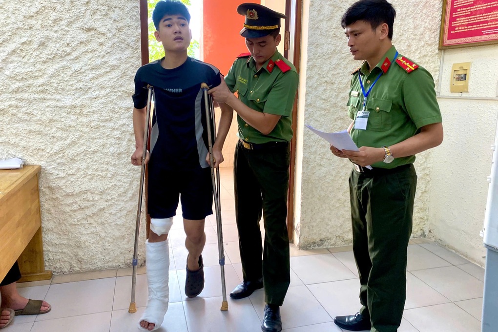 បេក្ខជន ២៣.០០០ នាក់ ប្រឡងវាយតម្លៃចូលសាលានគរបាល - ២ 23.000 thí sinh tham gia kỳ thi đánh giá để vào các trường Công an - 2