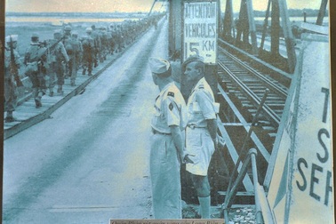 Hình ảnh thời khắc cuối cùng của quân đội Pháp ở Hà Nội năm 1954