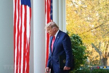 Ông Trump lên tiếng về vụ bạo loạn: "Những kẻ vô pháp sẽ phải trả giá"