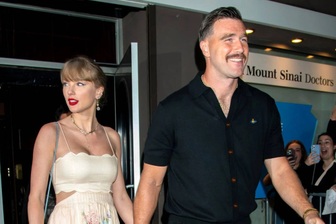 Đồng hồ Rolex 1 triệu USD của hôn phu Taylor Swift: Vì sao đắt đến vậy?