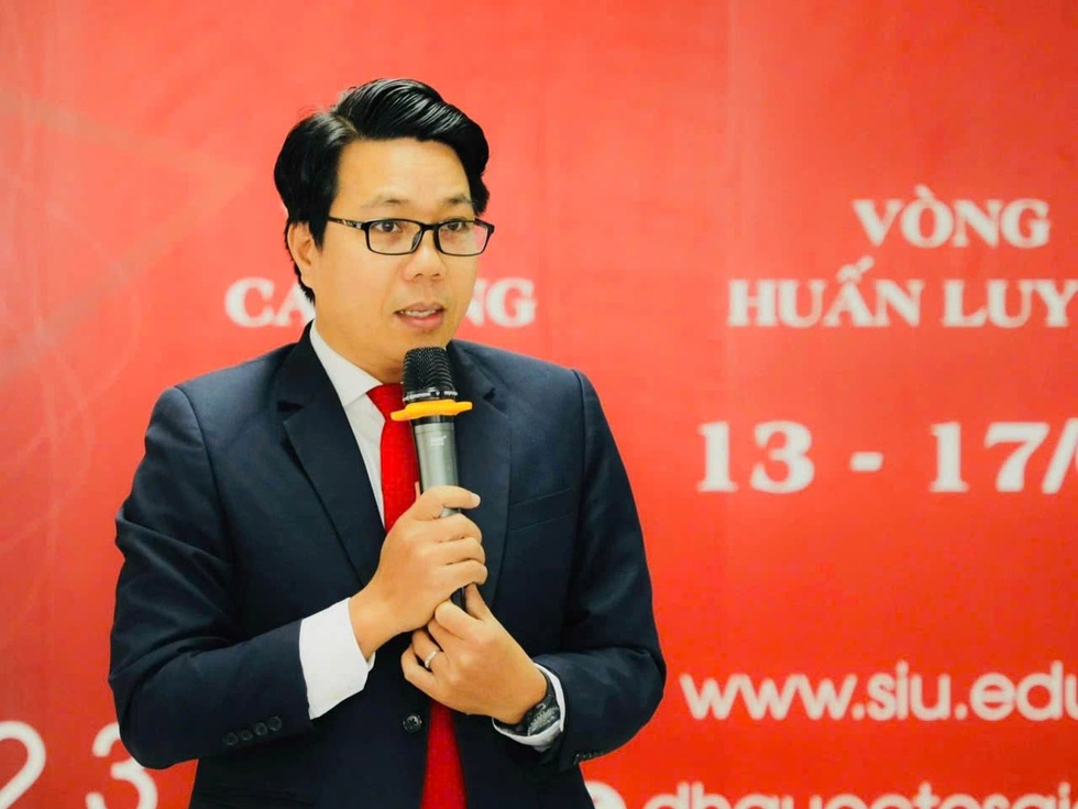 Penggabungan universitas: Akankah ada gelombang dosen pindah dari perguruan tinggi negeri ke swasta? - 5 Sáp nhập đại học: Sẽ có làn sóng dịch chuyển giảng viên từ công sang tư? - 5