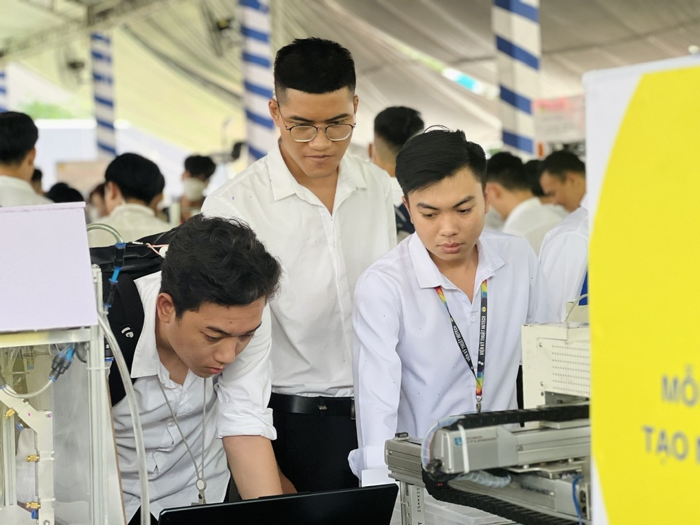 Ai ai cũng đỗ đại học, số lượng có đè bẹp chất lượng? - 3