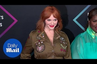 Christina Hendricks trẻ trung dự sự kiện