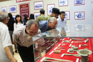 Triển lãm tinh hoa cổ vật xứ Nghệ