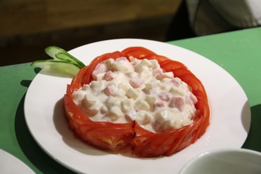 Bếp Ngon: Khai vị với món “salad hoa quả yêu thương”