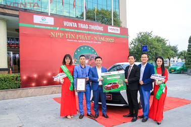 VONTA tri ân tặng xe ô tô cho hệ thống phân phối tại các tỉnh thành