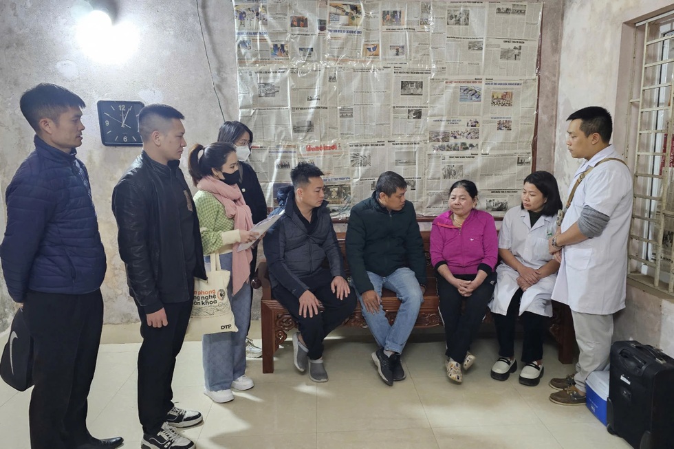Nghẹn ngào lời cuối của người cựu binh giúp 2 người mù nhìn thấy ánh sáng - 5 Nghẹn ngào lời cuối của người cựu binh giúp 2 người mù nhìn thấy ánh sáng - 5