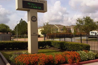 Gặp gỡ đại diện tuyển sinh trường The Village, TP.Houston, bang Texas