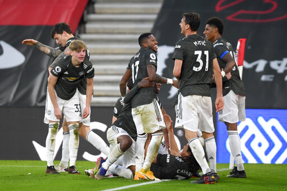 Những khoảnh khắc ngược dòng ngoạn mục của Man Utd trước Southampton - 18 Những khoảnh khắc ngược dòng ngoạn mục của Man Utd trước Southampton - 18