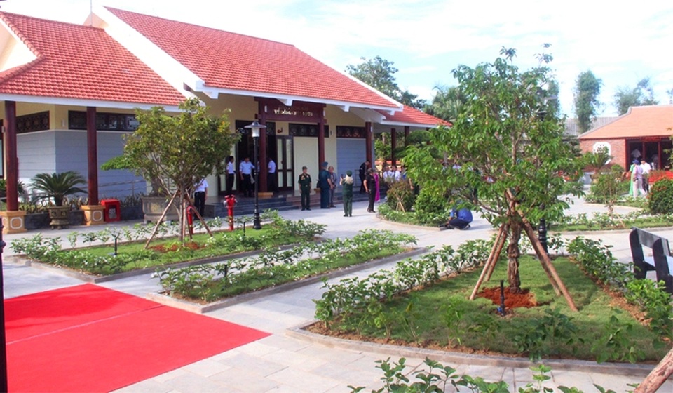 Khánh thành Công viên văn hóa và Khu lưu niệm nhà thơ Tố Hữu - 2 Khánh thành Công viên văn hóa và Khu lưu niệm nhà thơ Tố Hữu - 2