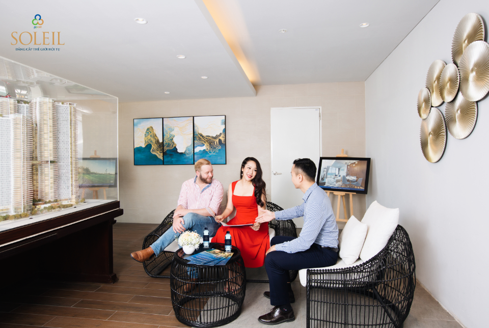 Hoa hậu Hương Giang và quyết định đầu tư 5 căn hộ tại Đà Nẵng - 2 Hoa hậu Hương Giang và quyết định đầu tư 5 căn hộ tại Đà Nẵng - 2