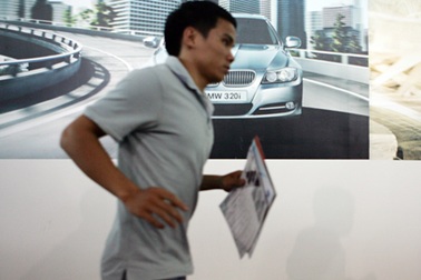 Các nhà nhập khẩu chính hãng cũng “kêu cứu”