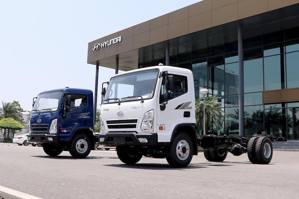 Hyundai Mighty EX8 GTL - Dòng xe tải trung đến từ Châu Âu - 1 Hyundai Mighty EX8 GTL - Dòng xe tải trung đến từ Châu Âu - 1