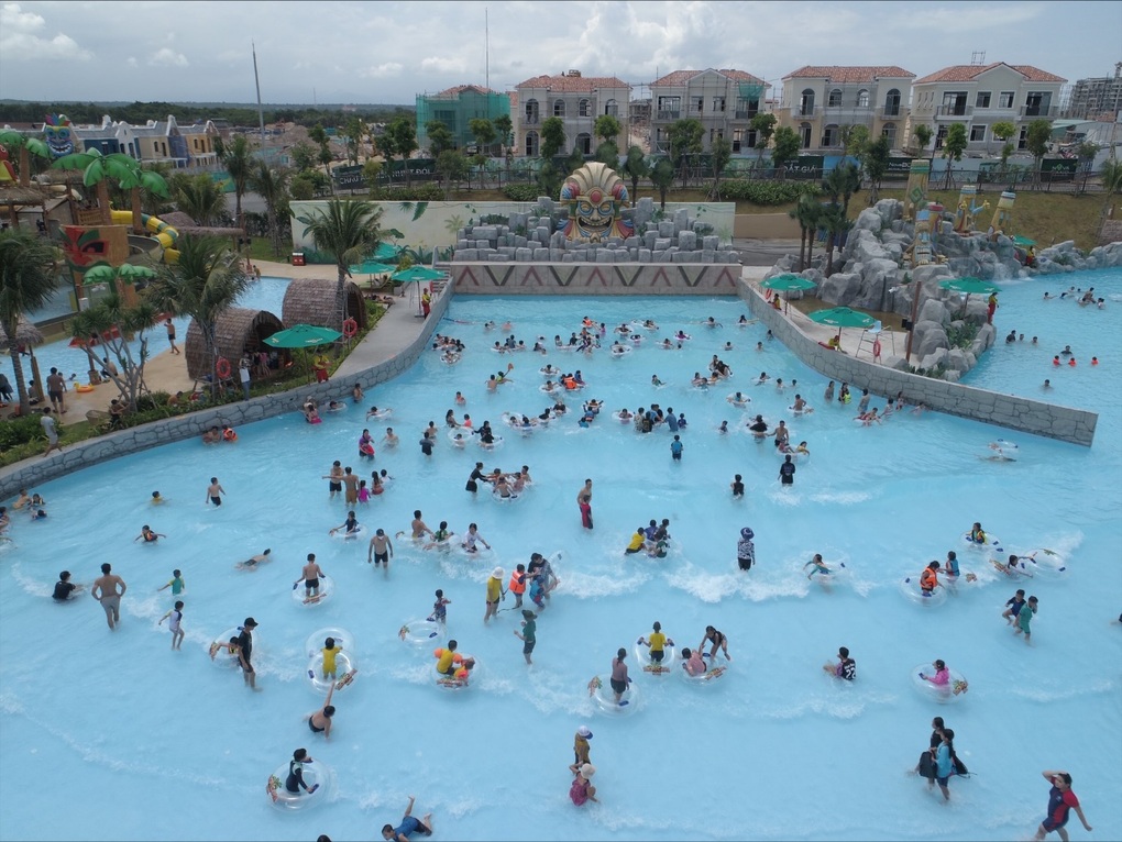 Lý giải sức hút của NovaWorld Ho Tram với nhà đầu tư - 3 Lý giải sức hút của NovaWorld Ho Tram với nhà đầu tư - 3