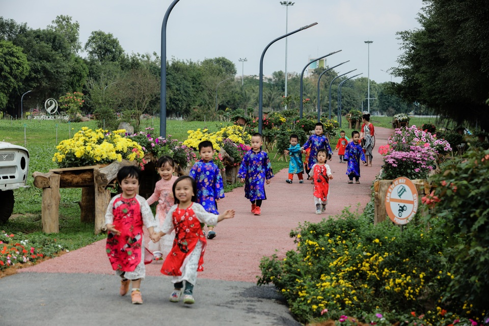 Chuyên gia phong thủy mách nước tuổi xông đất và hướng xuất hành tốt đầu năm Canh Tý 2020 - 1 Chuyên gia phong thủy mách nước tuổi xông đất và hướng xuất hành tốt đầu năm Canh Tý 2020 - 1