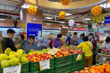 "Săn" trái cây siêu rẻ ngày 30 Tết