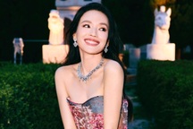 Thư Kỳ vượt qua mặc cảm đóng phim cấp ba, trở thành đạo diễn