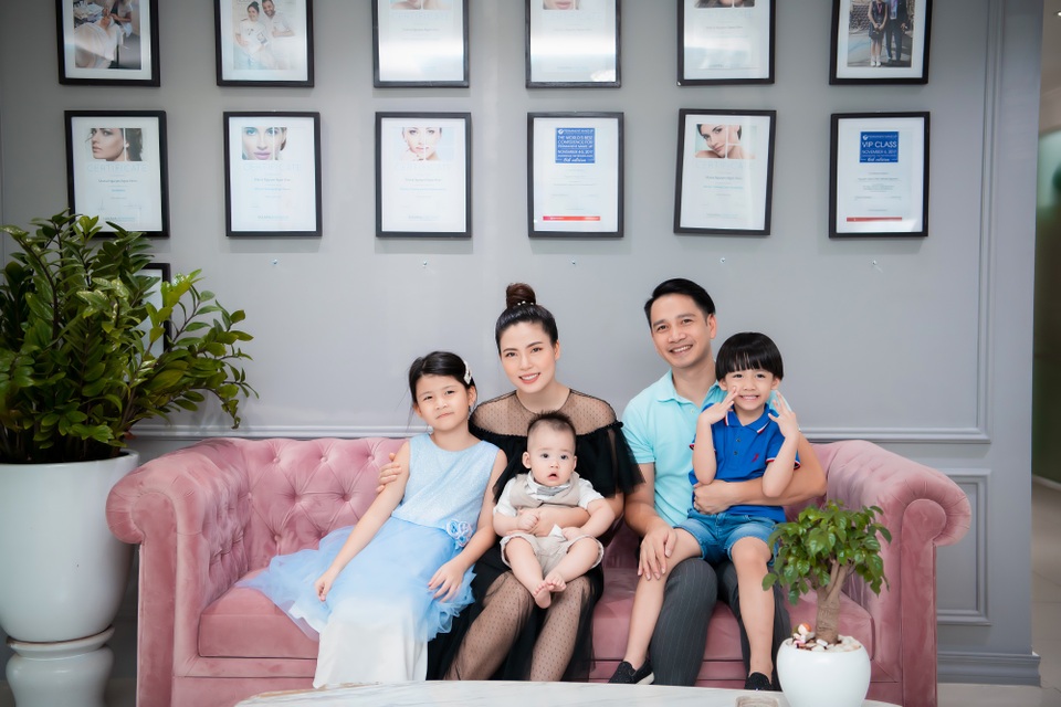 Từng như “rơi xuống vực”, Ngọc Hiền Doremi khoe con trai tự kỷ đã khỏi 80% - 4 Từng như “rơi xuống vực”, Ngọc Hiền Doremi khoe con trai tự kỷ đã khỏi 80% - 4