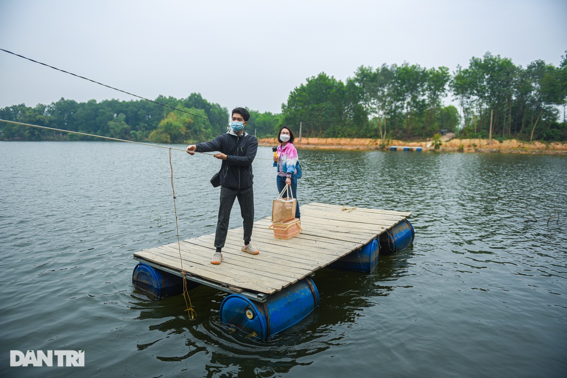 Đi bè tự chế, lướt ván như phim ở ốc đảo thần tiên ngay gần Hà Nội - 4 Đi bè tự chế, lướt ván như phim ở ốc đảo thần tiên ngay gần Hà Nội - 4