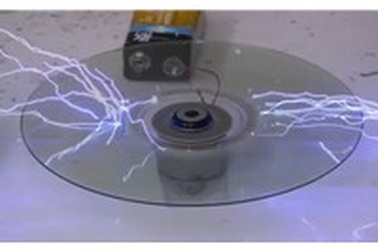 Xóa dữ liệu trên đĩa CD bằng...điện cao thế