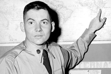 Bí mật về cuộc đời nhiều bi kịch của con trai nhà văn Hemingway